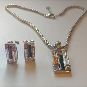 Necklace and earring